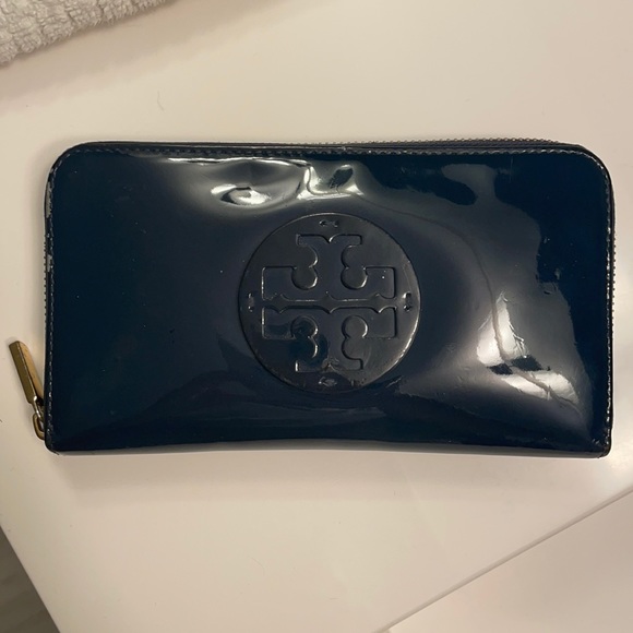 Tory Burch Wallet - Picture 1 of 5